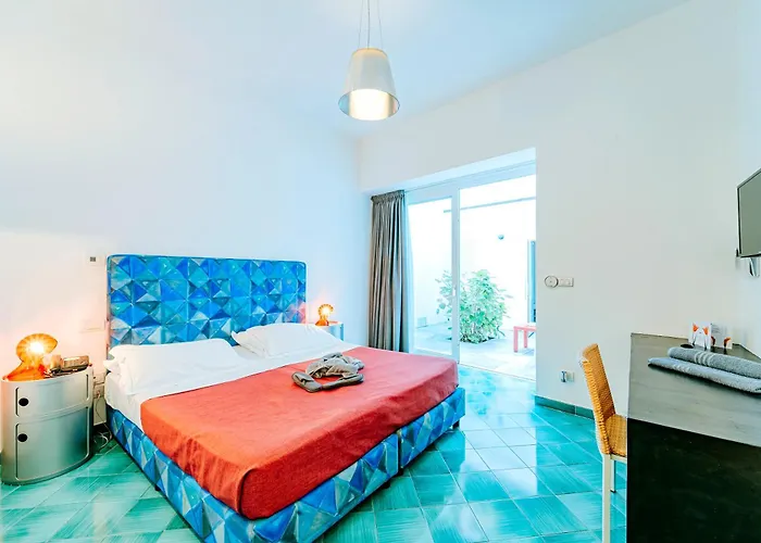 Della Baia - Negombo Parco Termale Lacco Ameno (Isola d'Ischia)